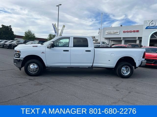 Used 2026 RAM 3500 Tradesman AWD/4WD image 2