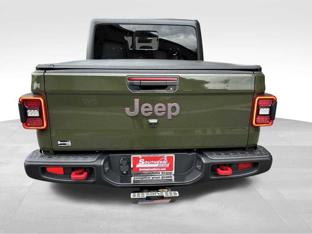 Used 2021 Jeep Gladiator Rubicon AWD/4WD image 4