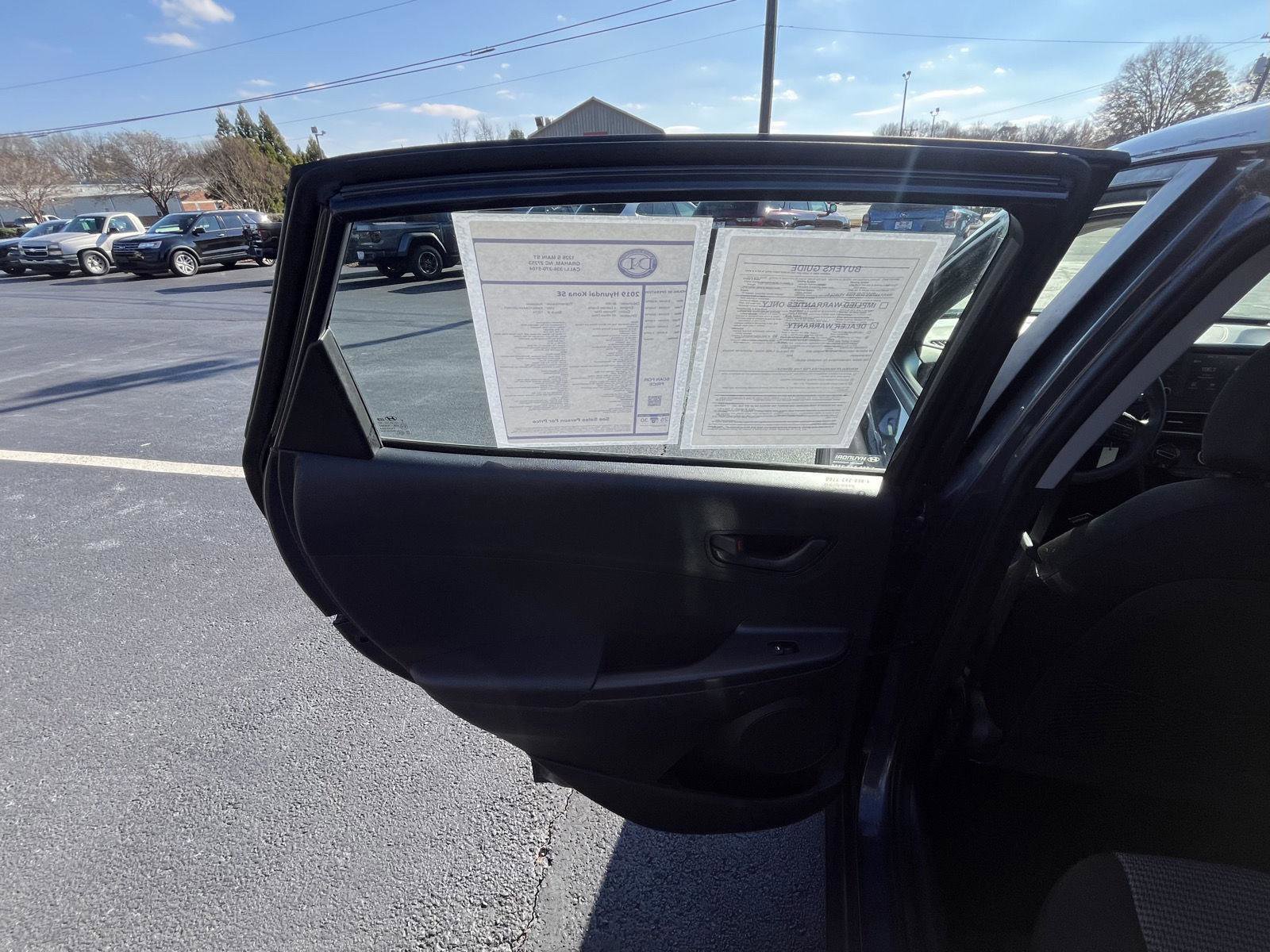 Used 2019 Hyundai Kona SE image 18