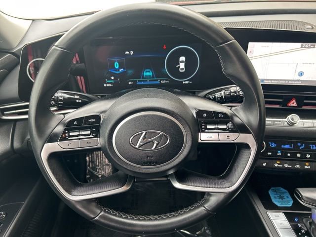 Certified 2023 Hyundai Elantra Limited image 22