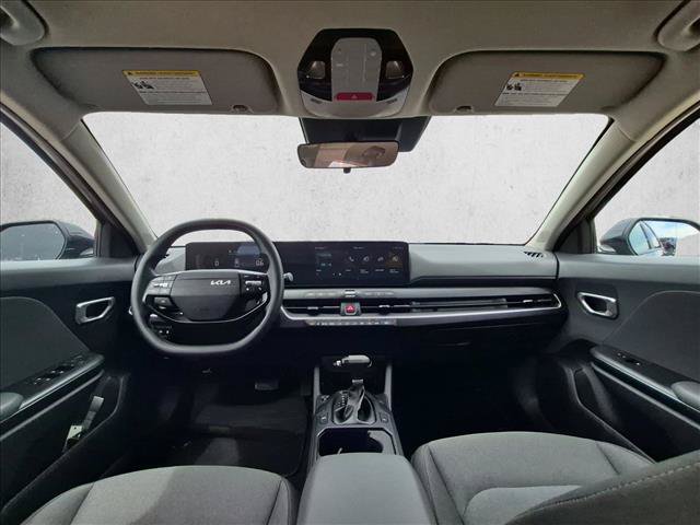 Used 2025 Kia K4 FWD image 14