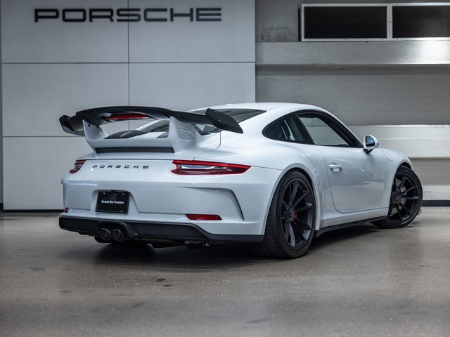 Certified 2018 Porsche 911 GT3 image 7