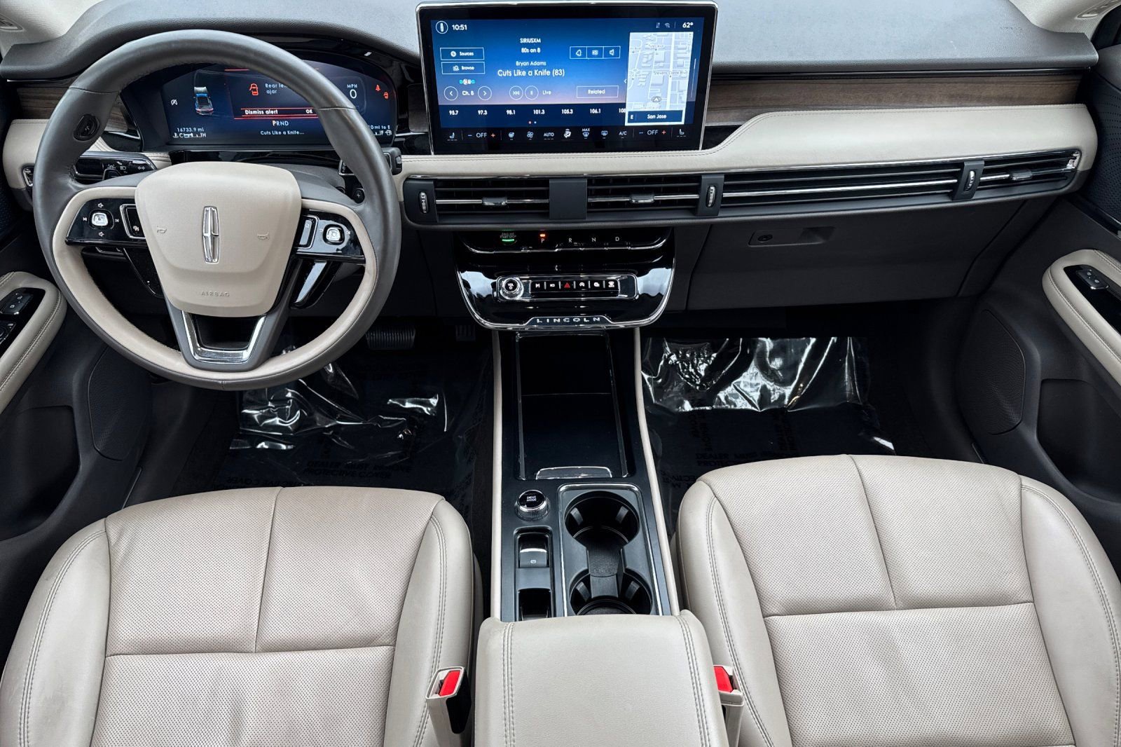 Certified 2023 Lincoln Corsair Reserve w/ Equipment Group 201A image 13