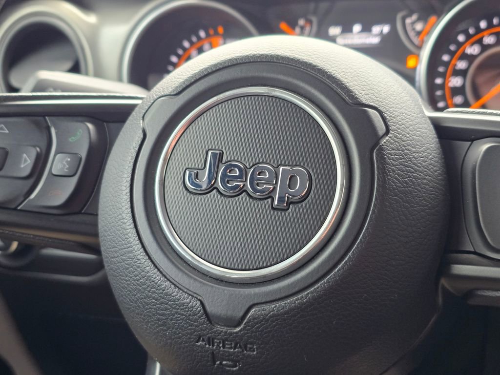 Used 2021 Jeep Gladiator Sport image 64