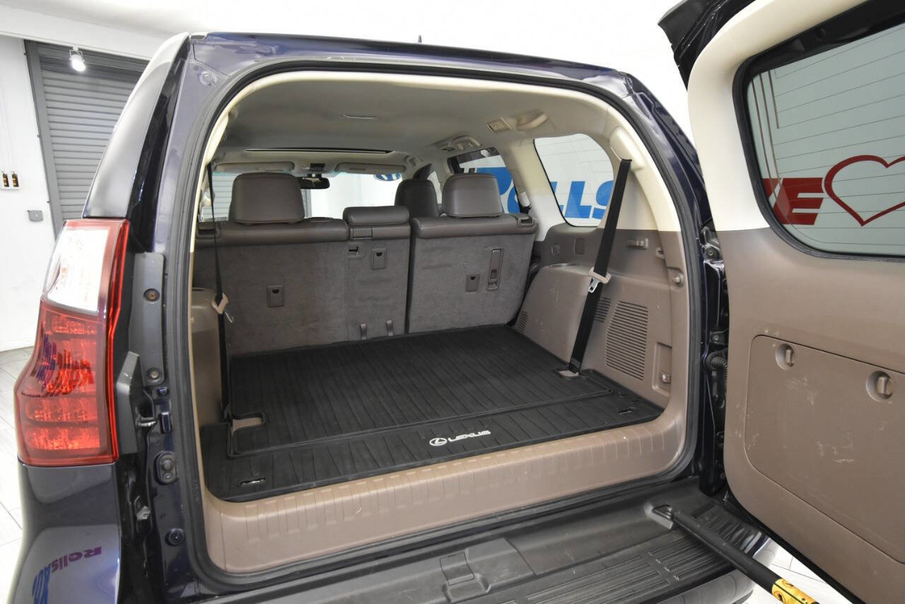 Used 2017 Lexus GX 460 Premium image 33