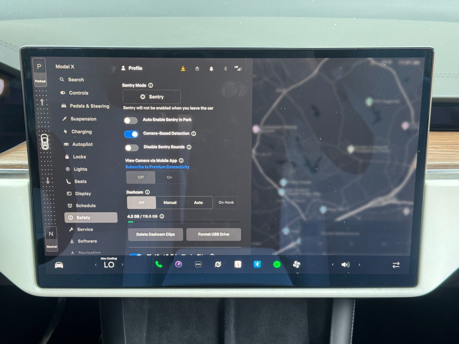 Used 2022 Tesla Model X AWD/4WD image 29