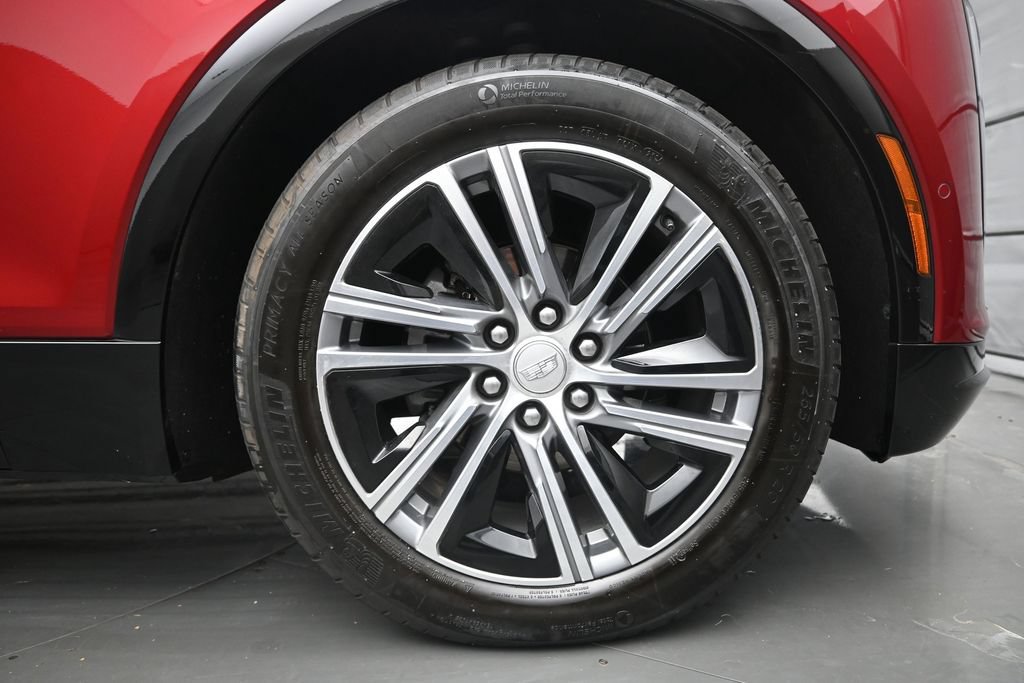 Used 2024 Cadillac Lyriq Luxury w/ LPO, Floor Liner Package AWD/4WD image 31