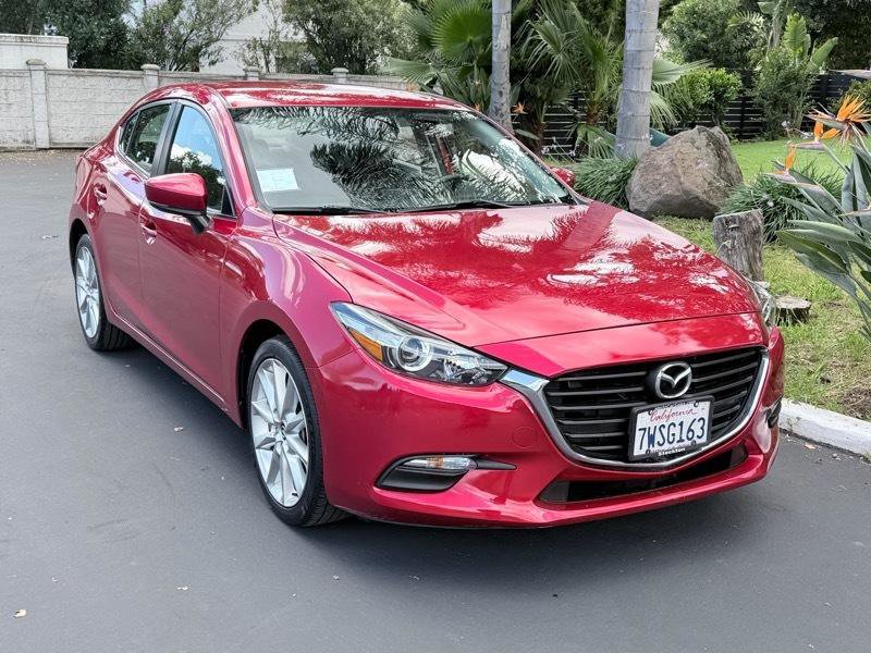 Used 2017 MAZDA MAZDA3 Touring FWD image 4