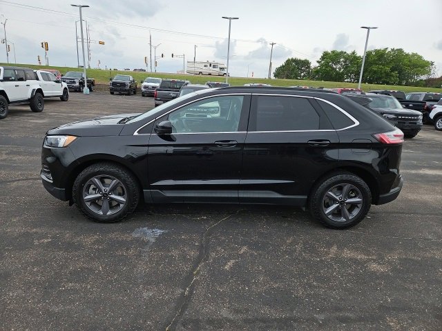 Certified 2022 Ford Edge SEL w/ Sport Appearance Package image 4