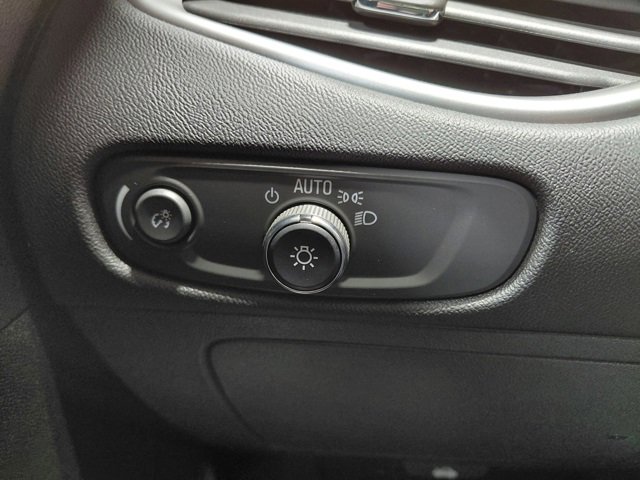 Certified 2022 Chevrolet Malibu LS image 32