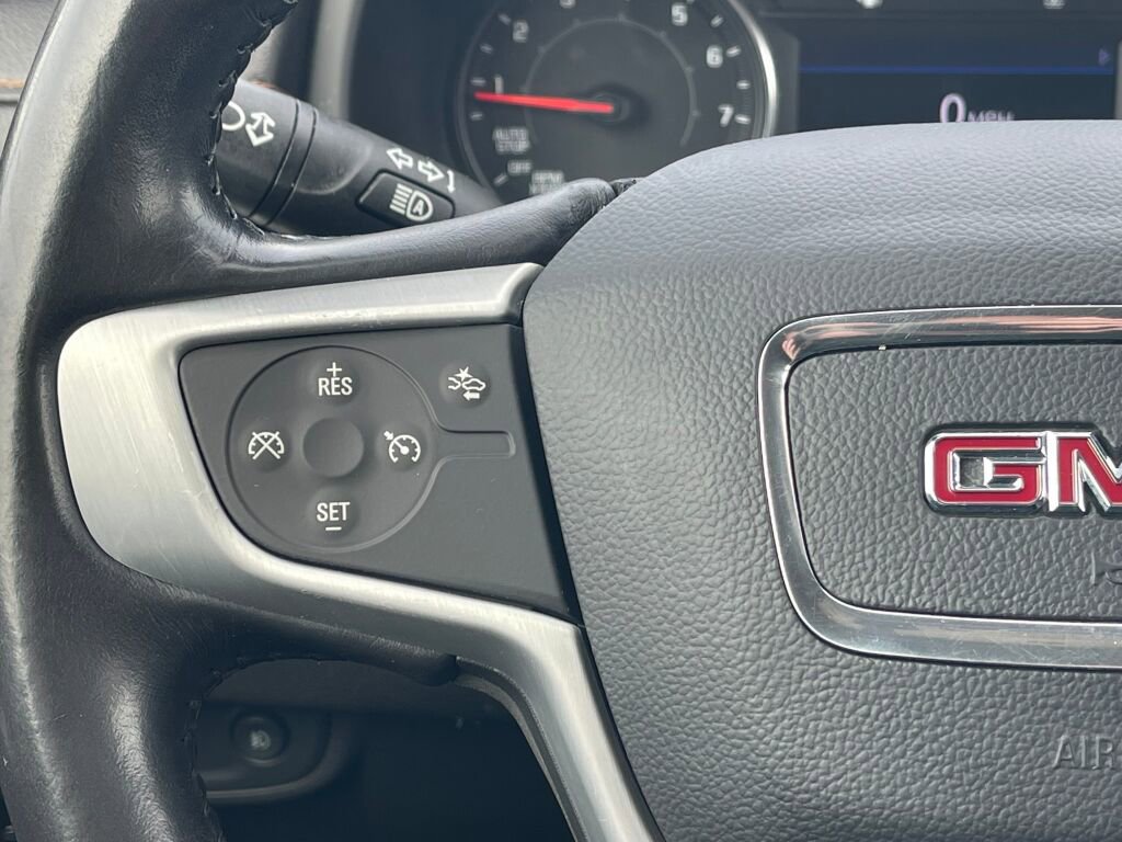 Used 2020 GMC Terrain SLT image 17