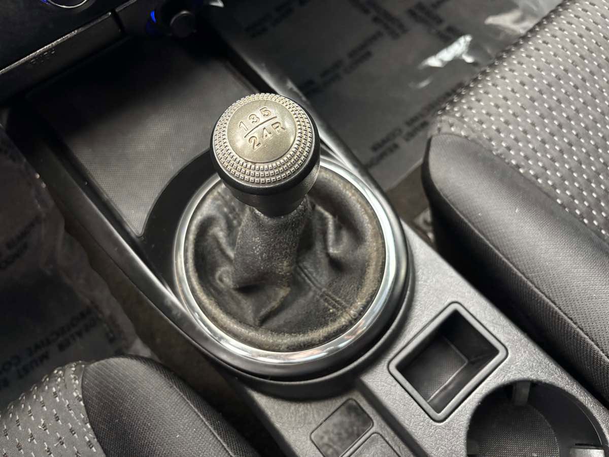 Used 2008 Hyundai Tiburon GS image 18