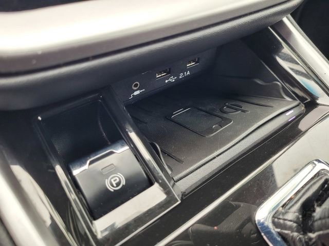 Used 2020 Subaru Outback Premium w/ Popular Package #1 image 16