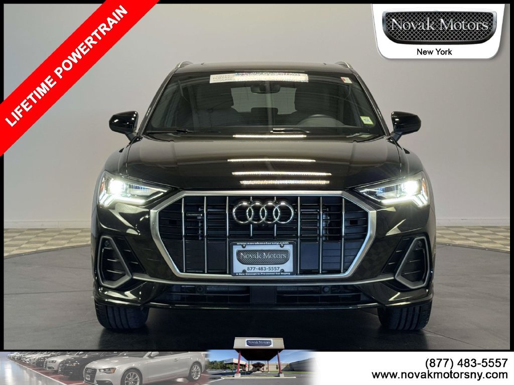Used 2022 Audi Q3 2.0T Premium Plus AWD/4WD image 2
