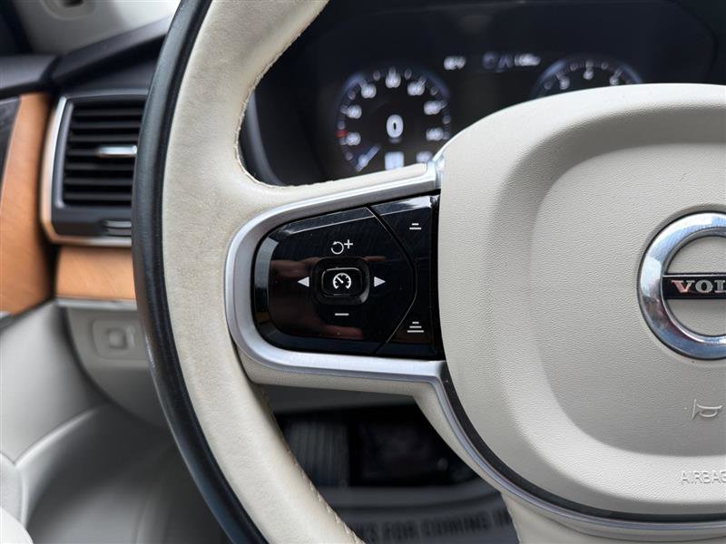 Used 2021 Volvo XC90 T6 Momentum w/ Climate Package AWD/4WD image 37