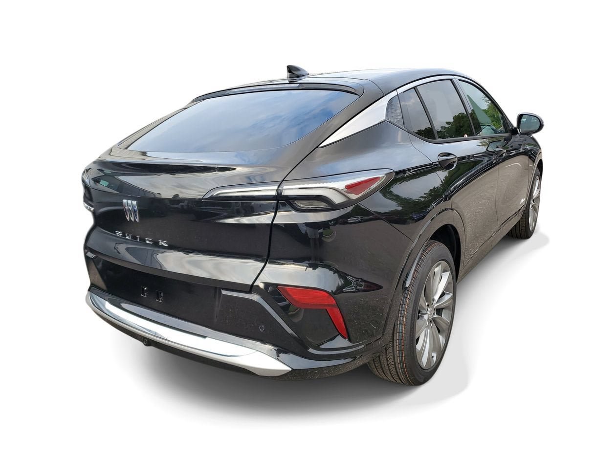 New 2026 Buick Envista Sport Touring FWD image 5