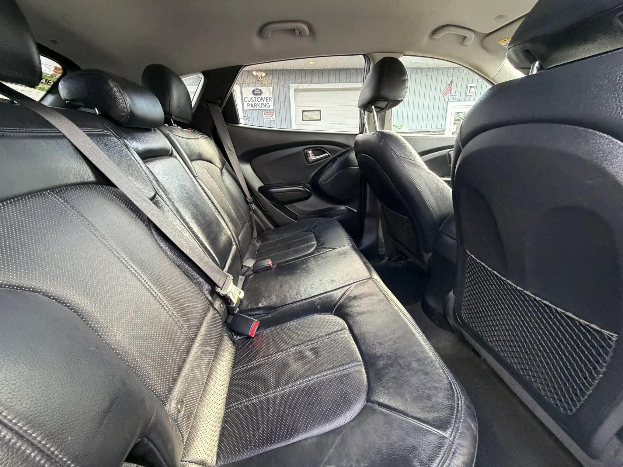 Used 2010 Hyundai Tucson Limited image 18