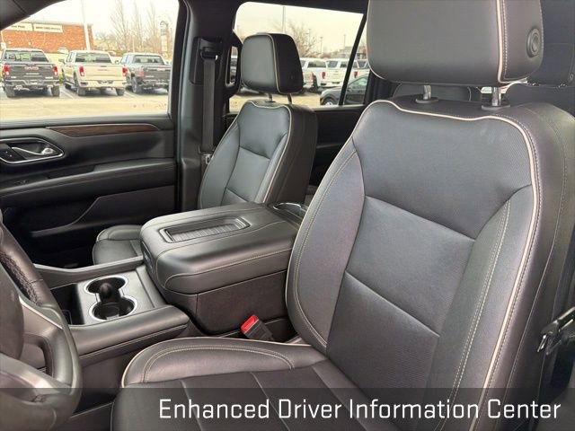 Used 2023 Chevrolet Suburban Premier image 29