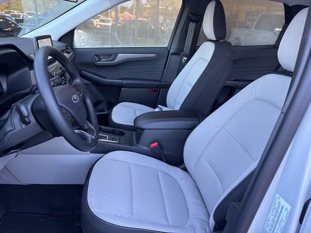 New 2026 Ford Escape Active image 8