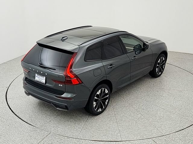New 2026 Volvo XC60 B5 Ultra w/ Climate Package image 21