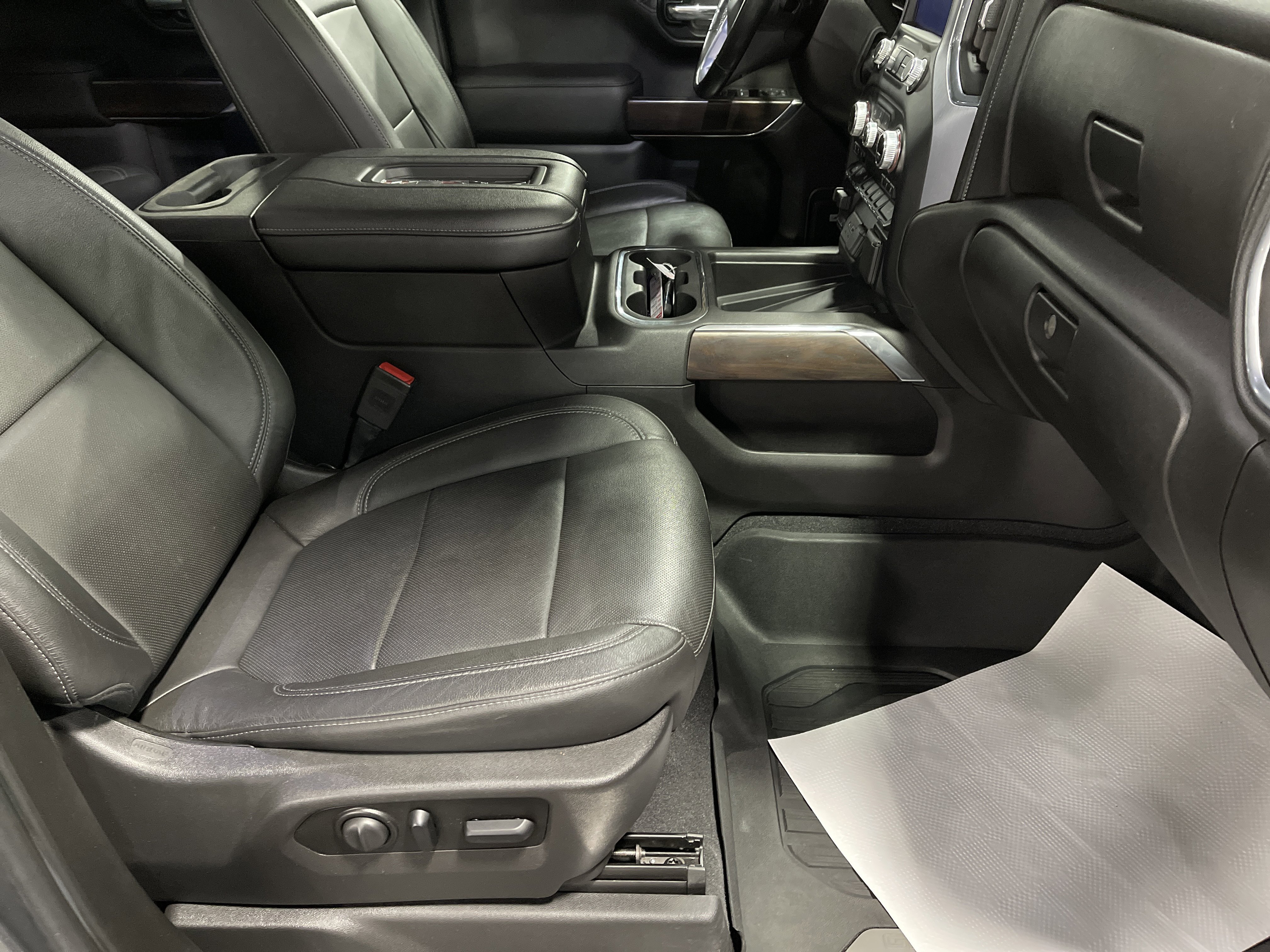 Used 2019 GMC Sierra 1500 SLT w/ SLT Premium Plus Package image 16