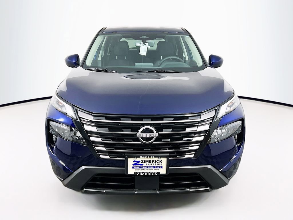 New 2026 Nissan Rogue SV AWD/4WD image 2