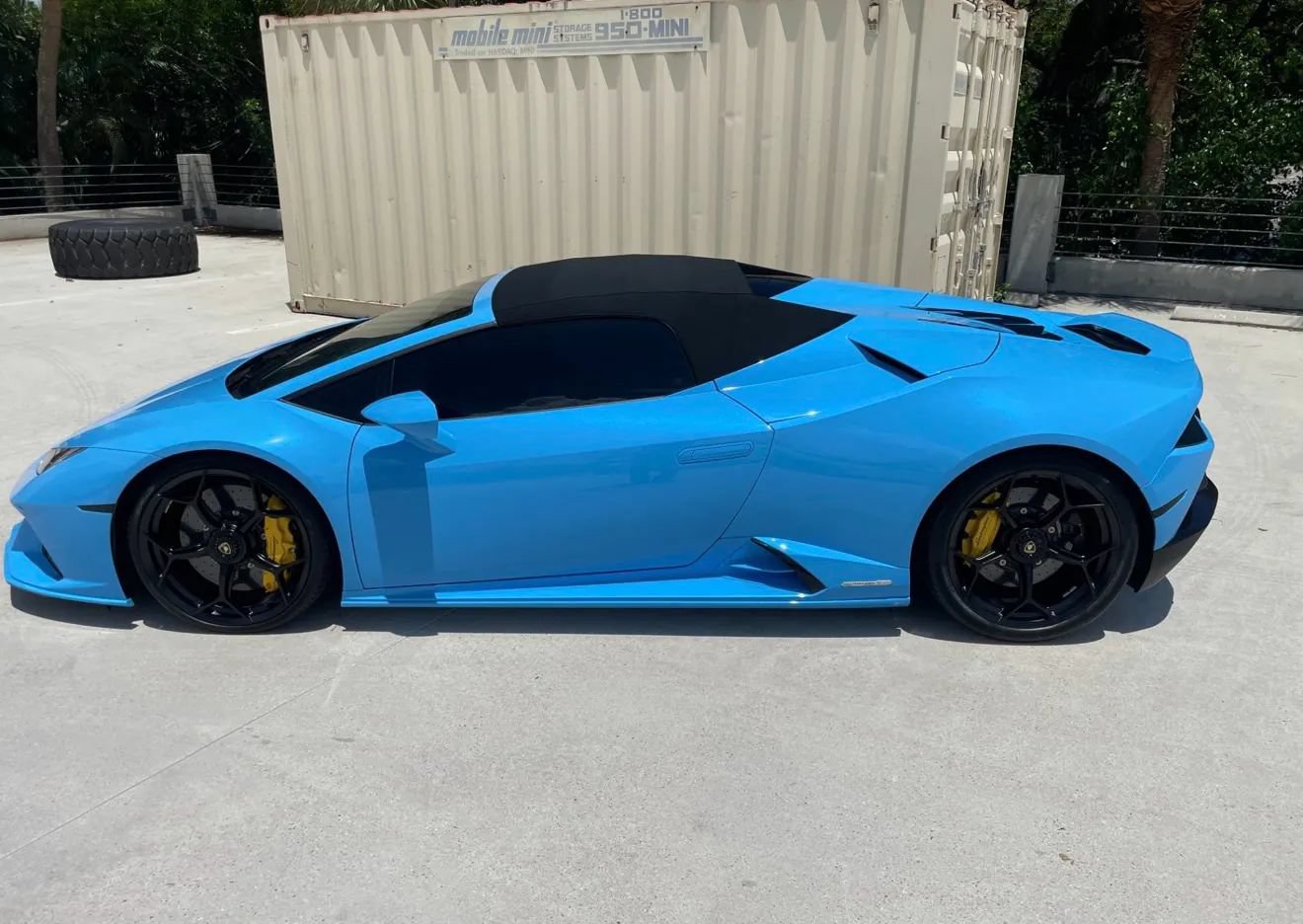 Used 2022 Lamborghini Huracan EVO AWD/4WD image 5