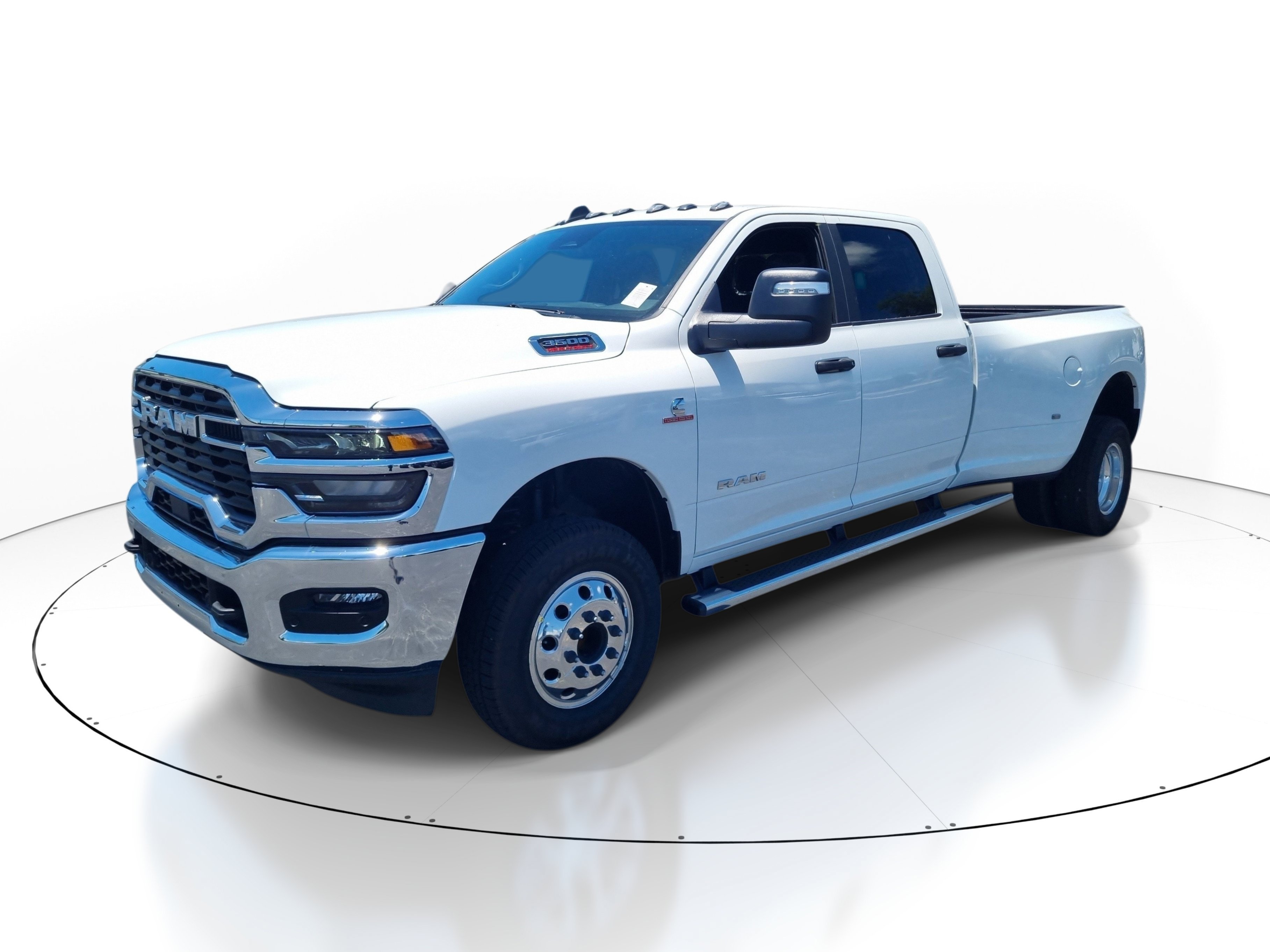New 2026 RAM 3500 Big Horn AWD/4WD image 3