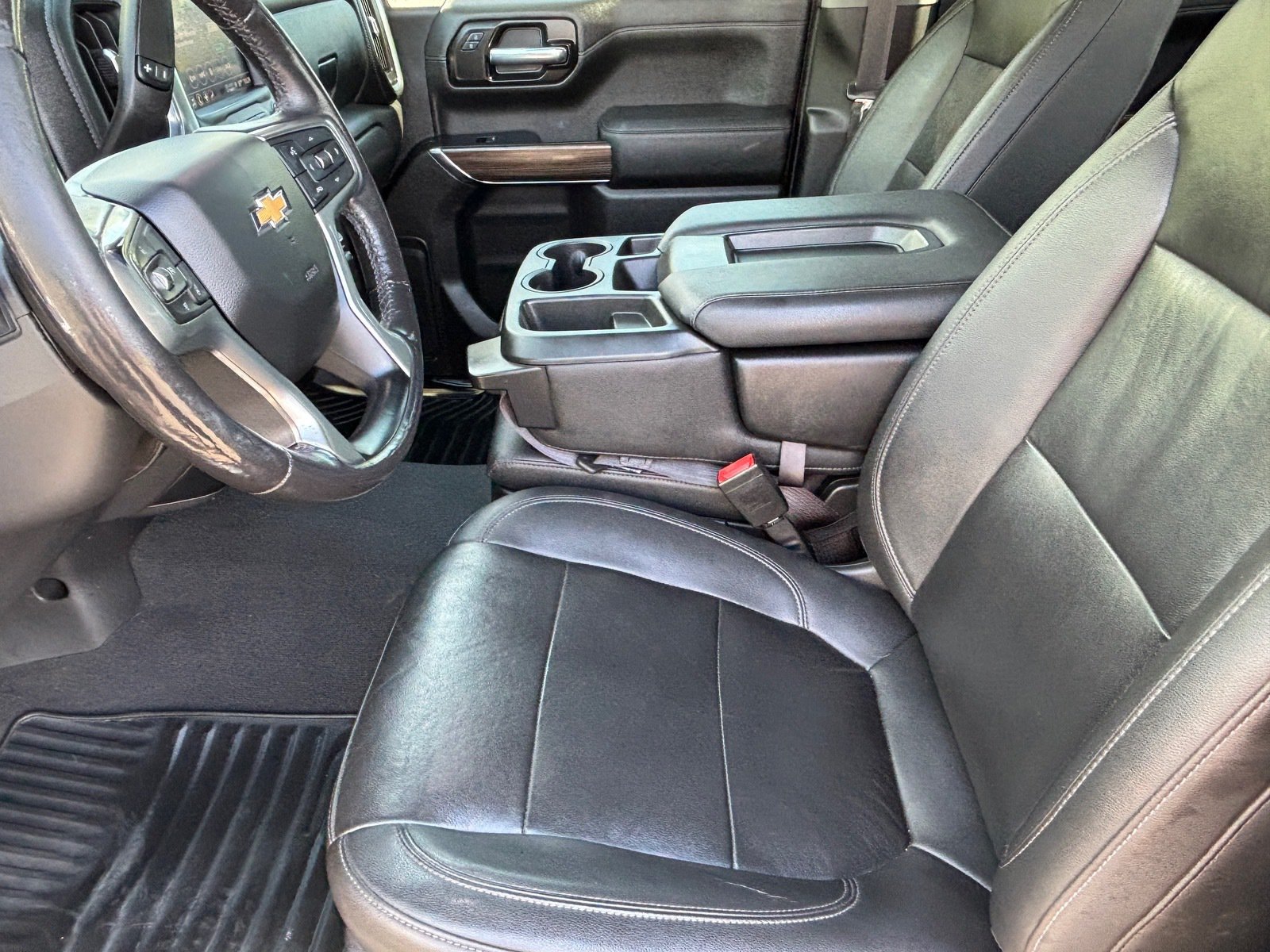 Used 2021 Chevrolet Silverado 1500 LT w/ Convenience Package II AWD/4WD image 21