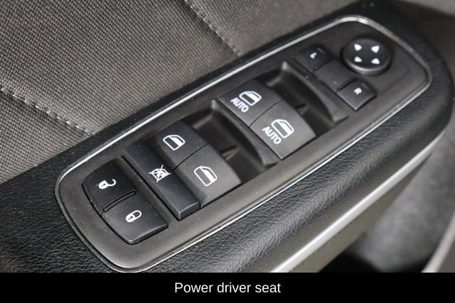 Used 2023 Dodge Charger SXT RWD image 14