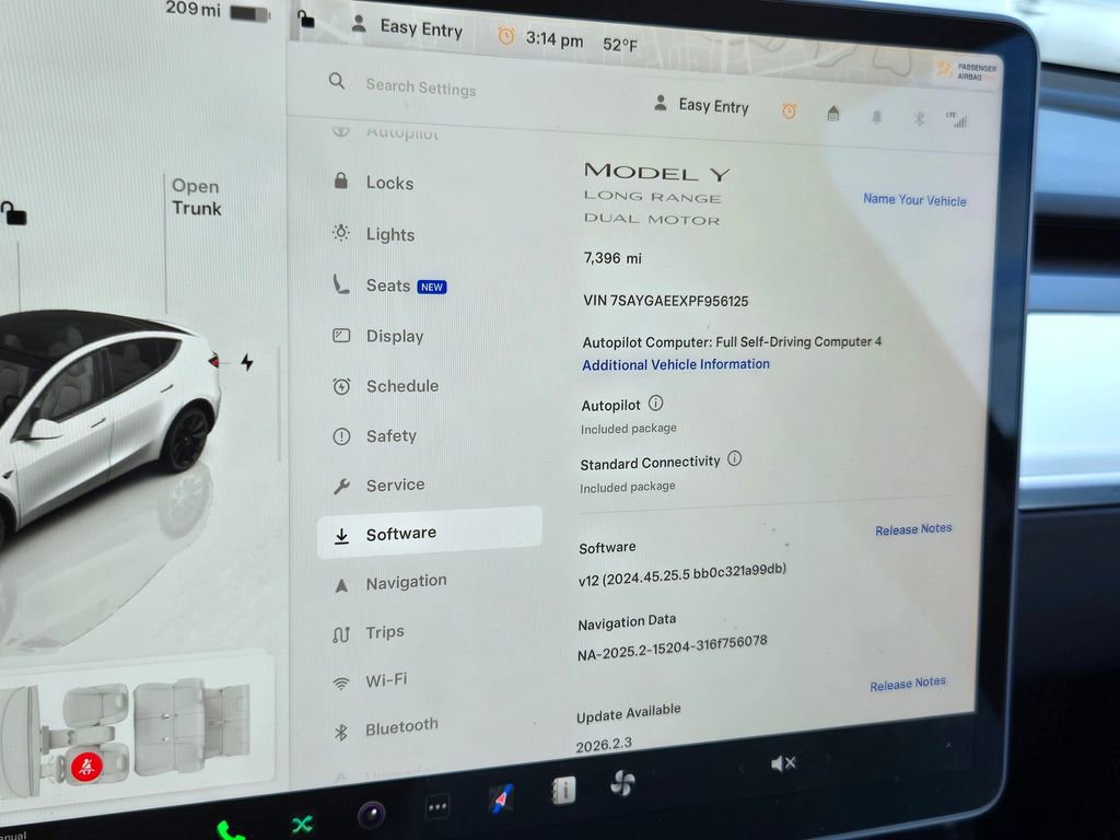 Used 2023 Tesla Model Y Long Range image 20