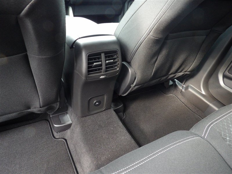 Used 2024 Ford Escape Active w/ Tech Pack #1 AWD/4WD image 25