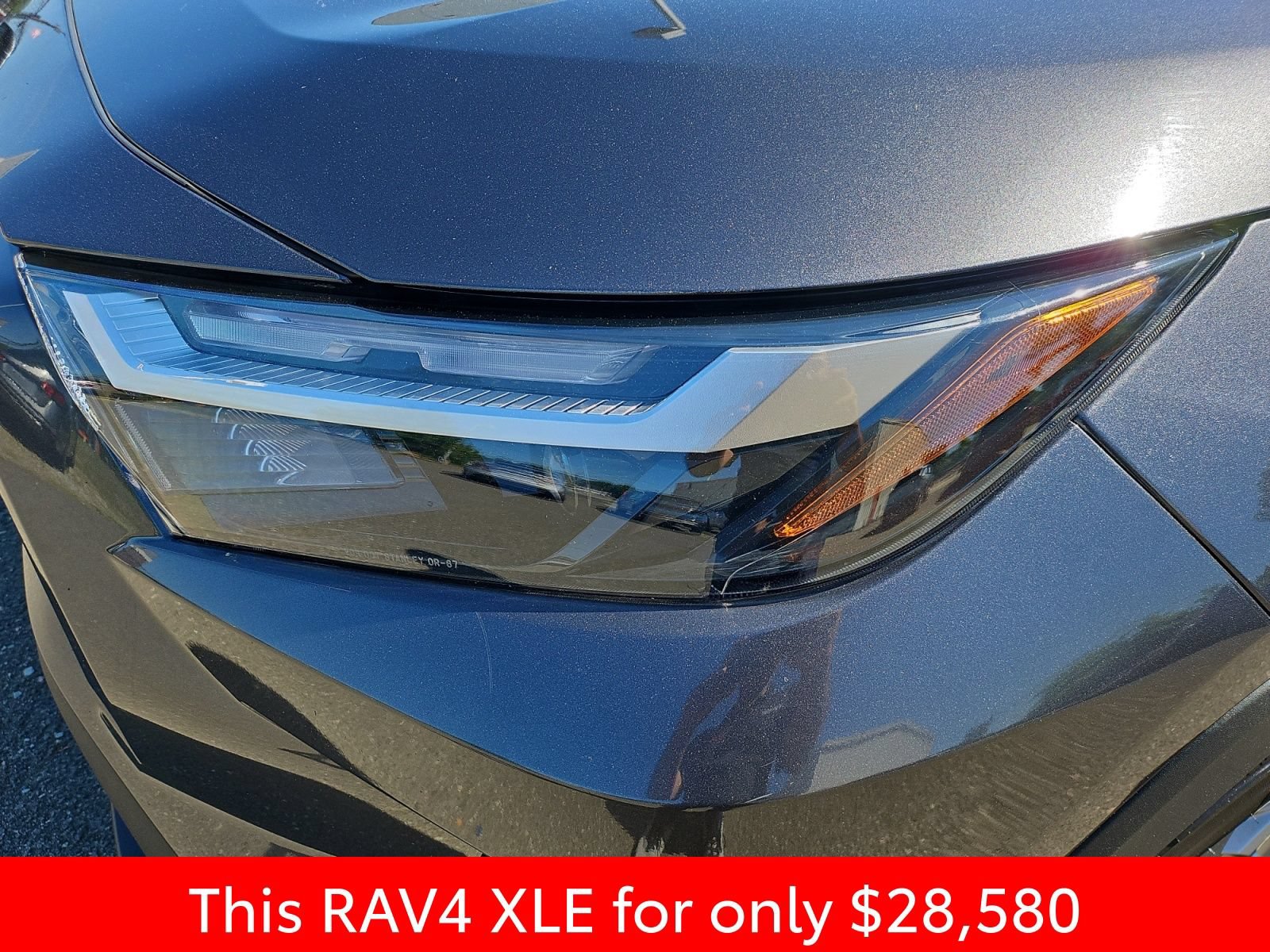 Used 2024 Toyota RAV4 XLE FWD image 13
