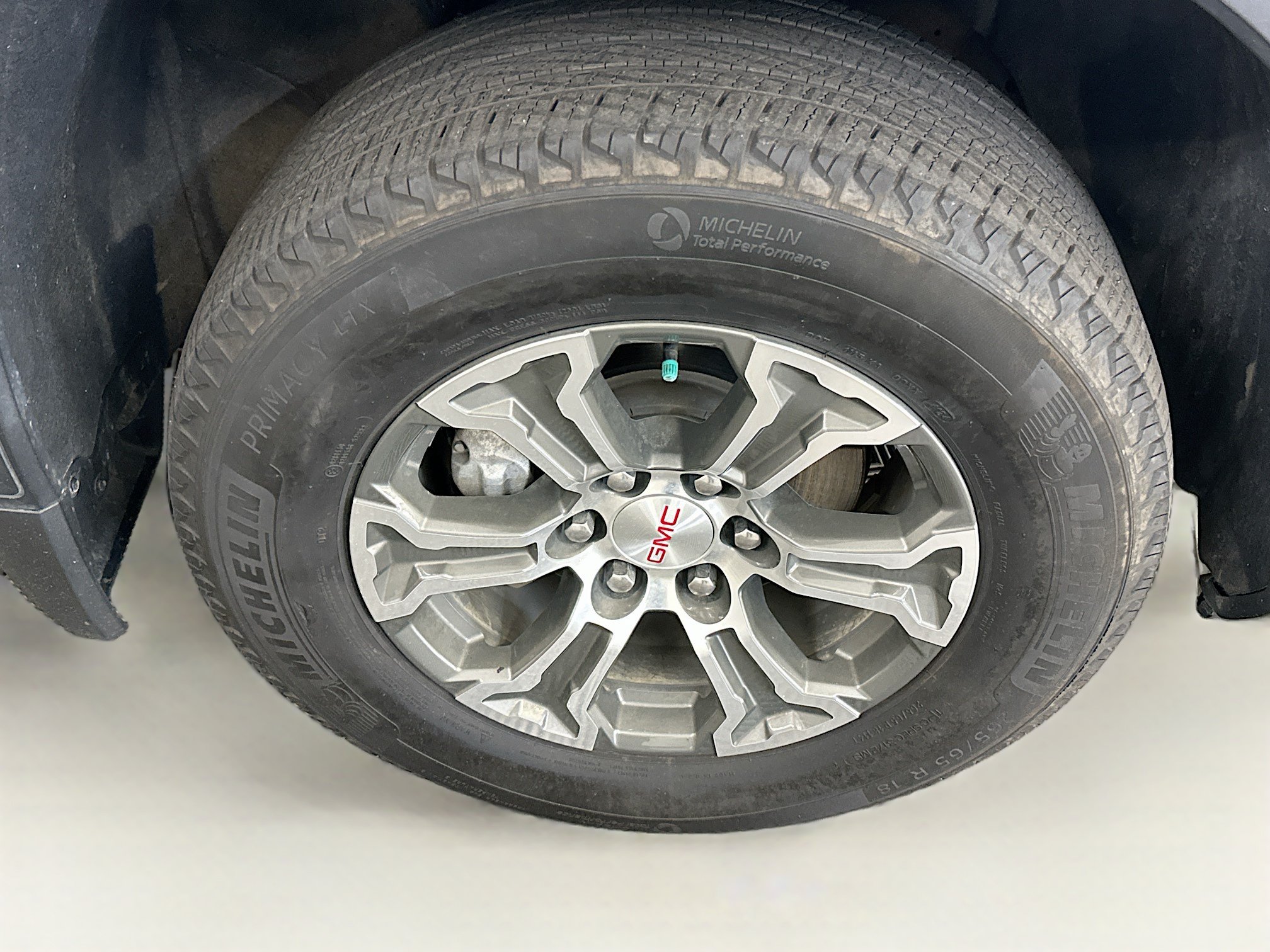 Used 2025 GMC Sierra 1500 SLT AWD/4WD image 35