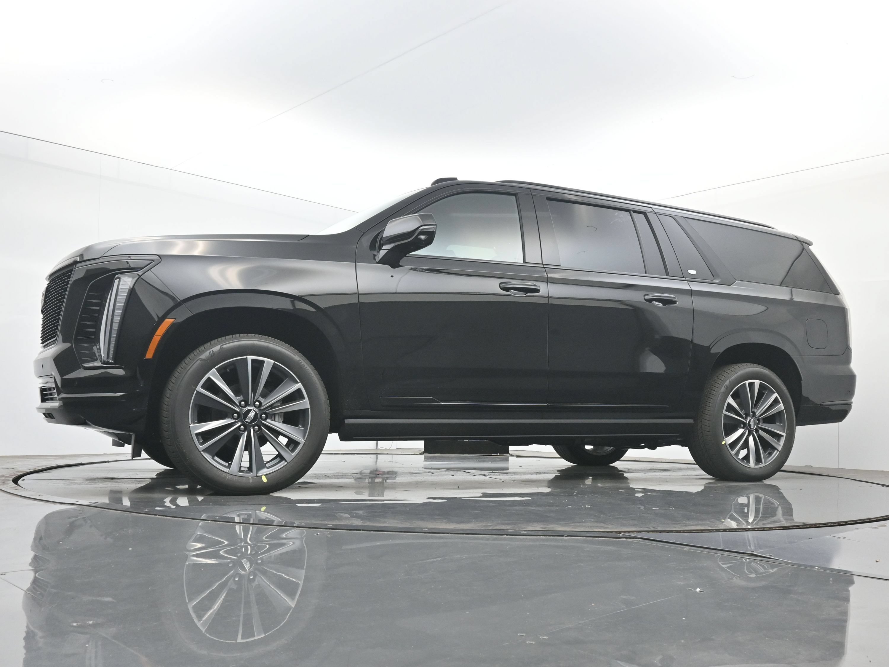 New 2027 Cadillac Escalade ESV Sport w/ Touring Package AWD/4WD image 16