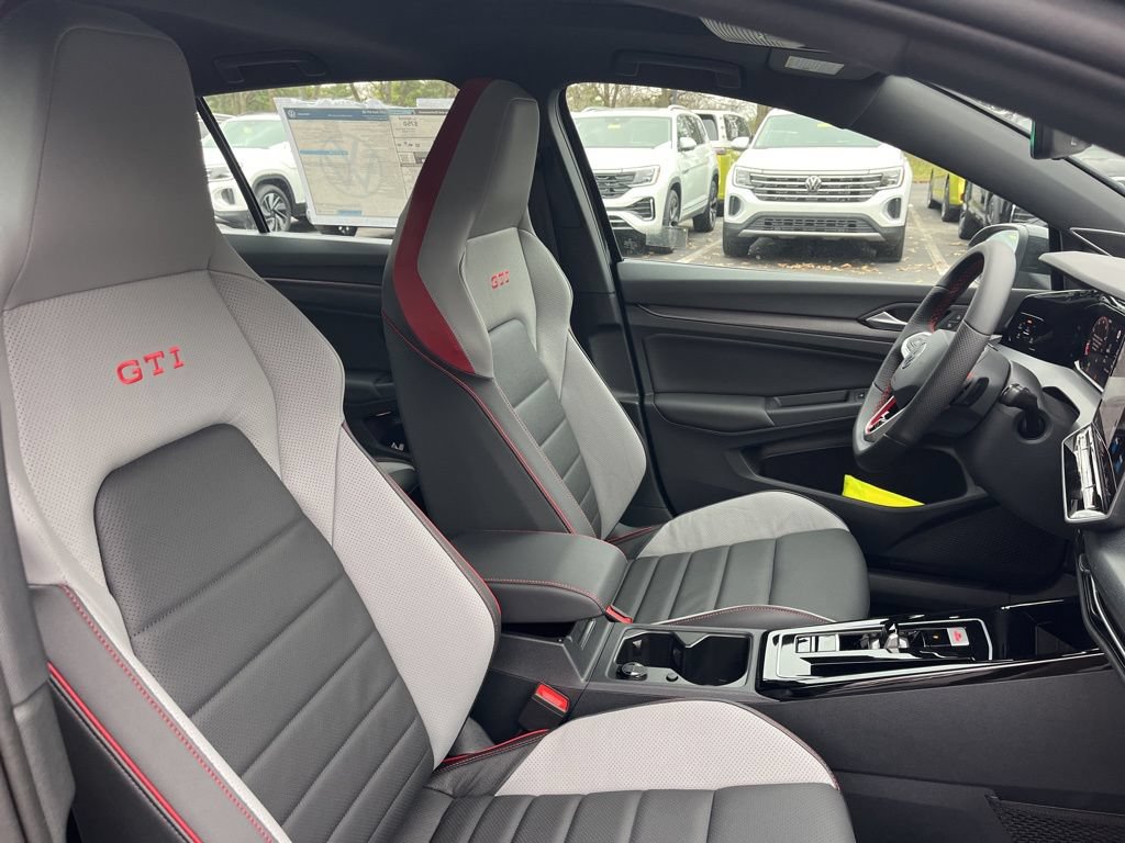 New 2026 Volkswagen GTI SE FWD image 24
