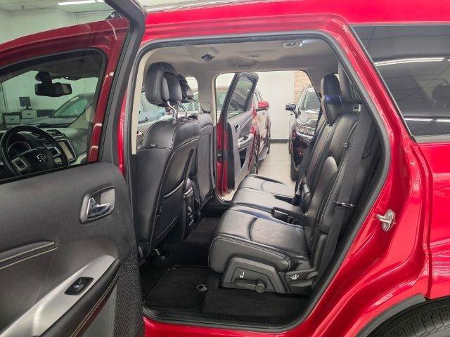 Used 2014 Dodge Journey Limited w/ Flexible Seating Group FWD image 9