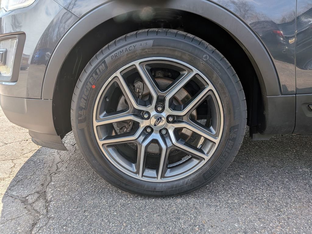 Used 2017 Ford Explorer Sport w/ Equipment Group 401A AWD/4WD image 10