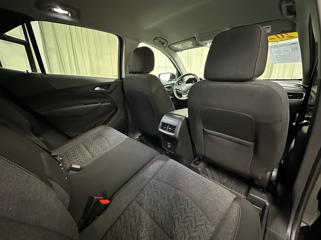 Certified 2024 Chevrolet Equinox LT w/ LPO, Floor Liner Package image 19
