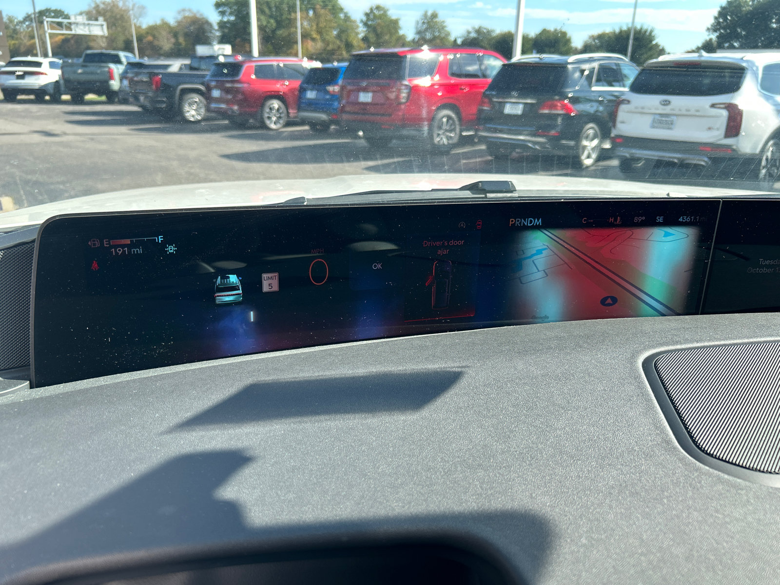 New 2026 Lincoln Navigator L Premier AWD/4WD image 16