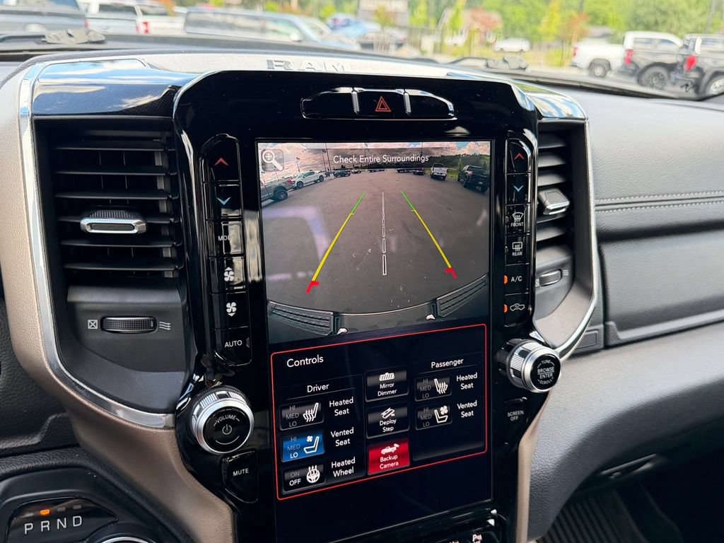 Used 2019 RAM 1500 Laramie AWD/4WD image 18