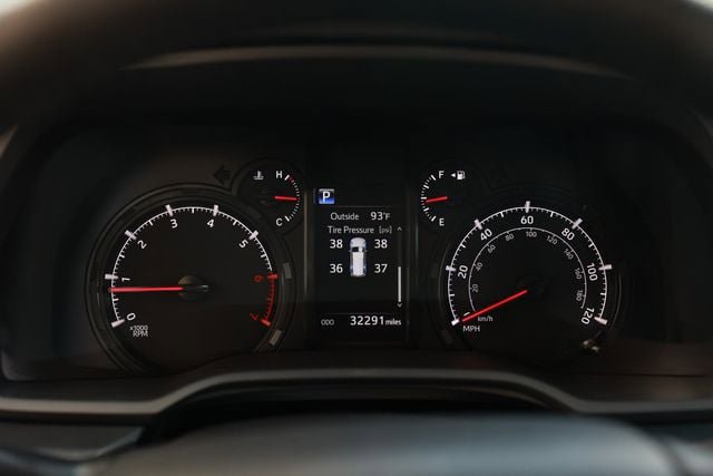 Used 2024 Toyota 4Runner SR5 RWD image 35