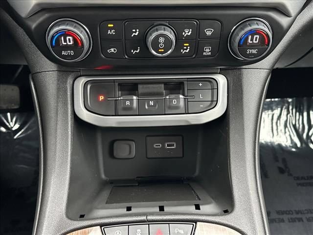 Certified 2023 GMC Acadia SLE w/ Driver Convenience Package AWD/4WD image 32