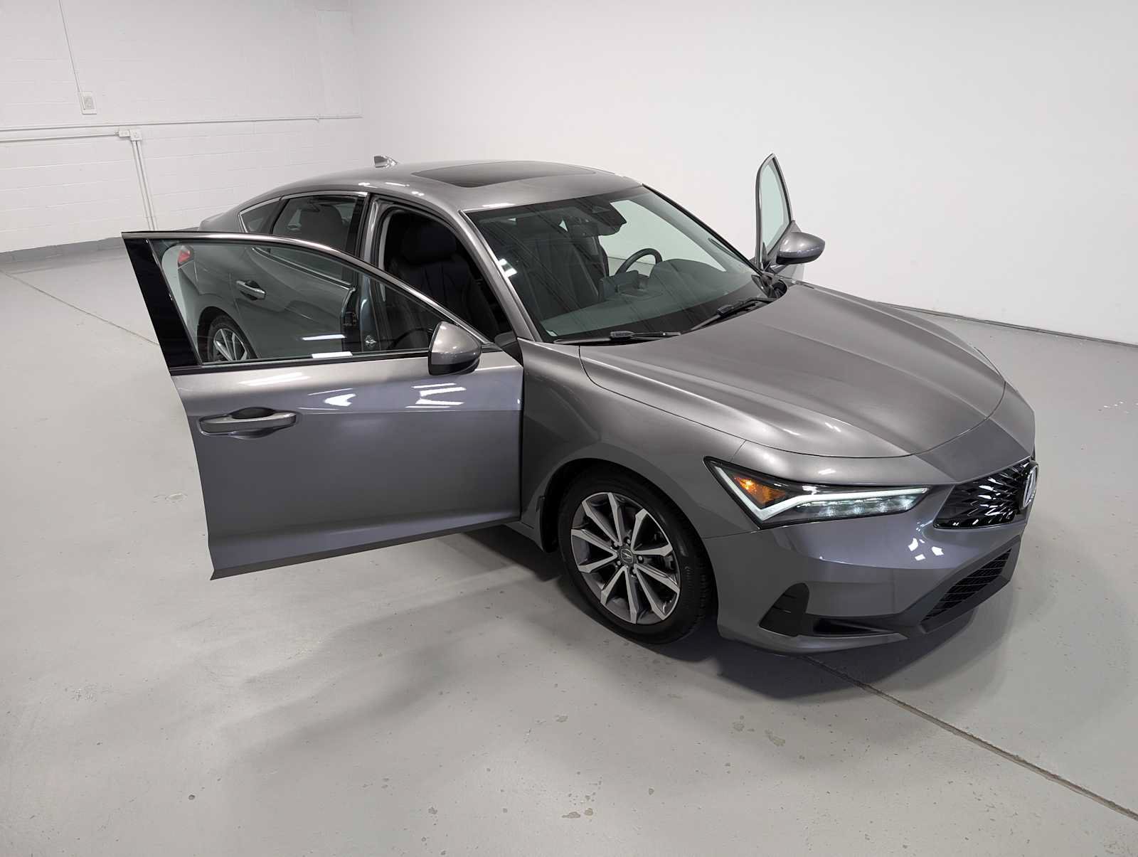 Certified 2025 Acura Integra FWD image 16
