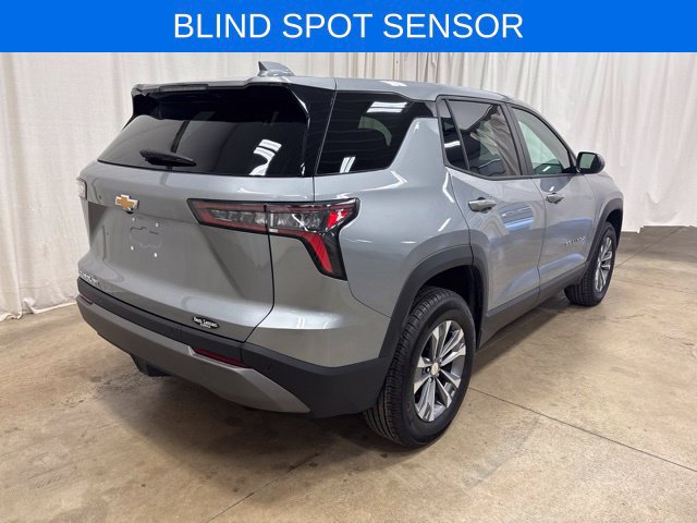 Used 2026 Chevrolet Equinox LT AWD/4WD image 4