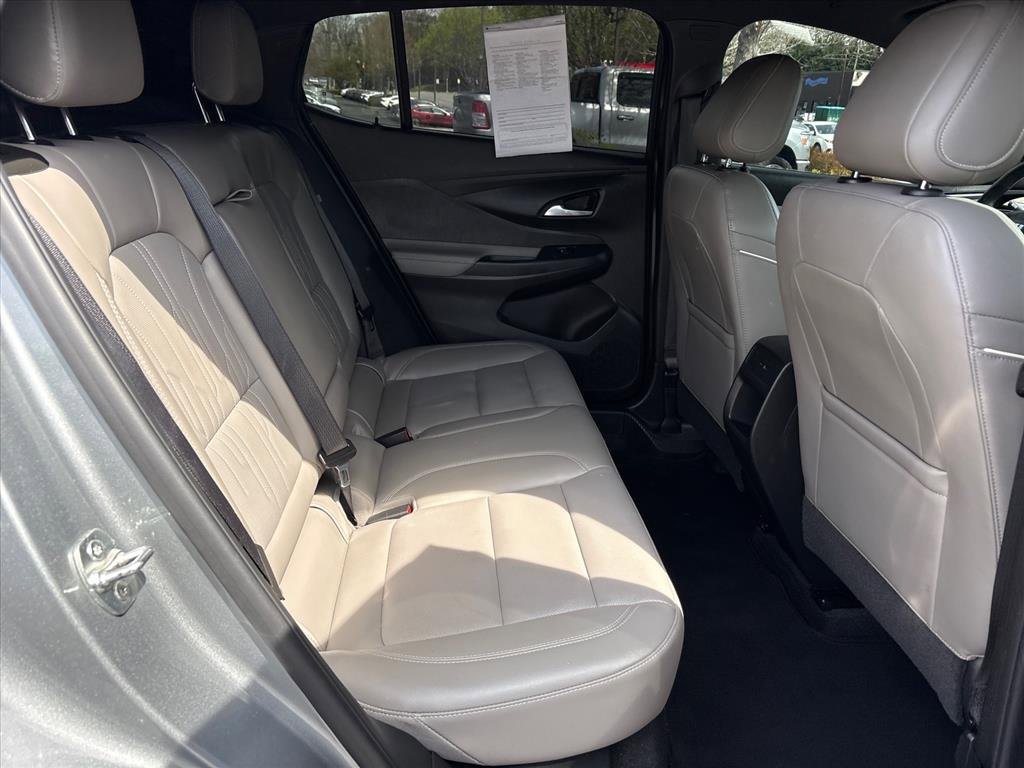 Used 2024 Buick Envista Avenir image 16