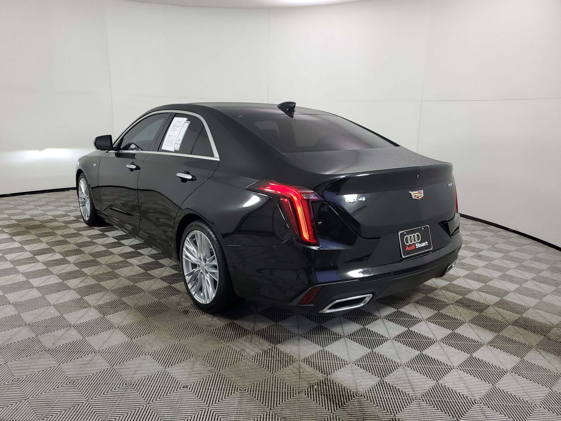 Used 2023 Cadillac CT4 Premium Luxury image 8