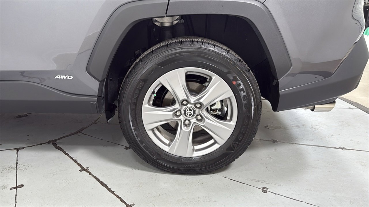 Certified 2025 Toyota RAV4 LE image 23
