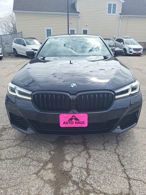 Used 2021 BMW 540i xDrive w/ M Sport Package image 28