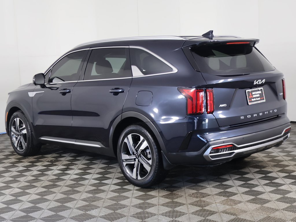Used 2022 Kia Sorento SX Prestige image 14